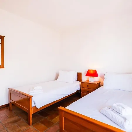 Salgados Sea Golf Villa *