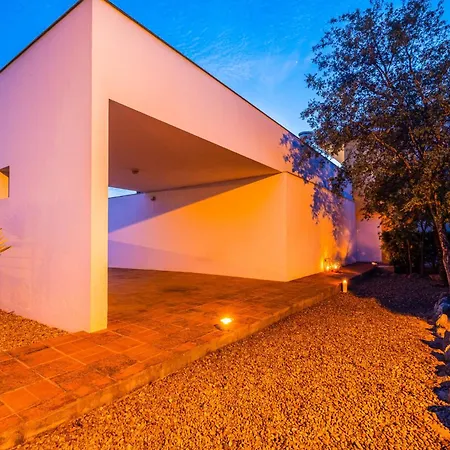Salgados Sea Golf Villa *